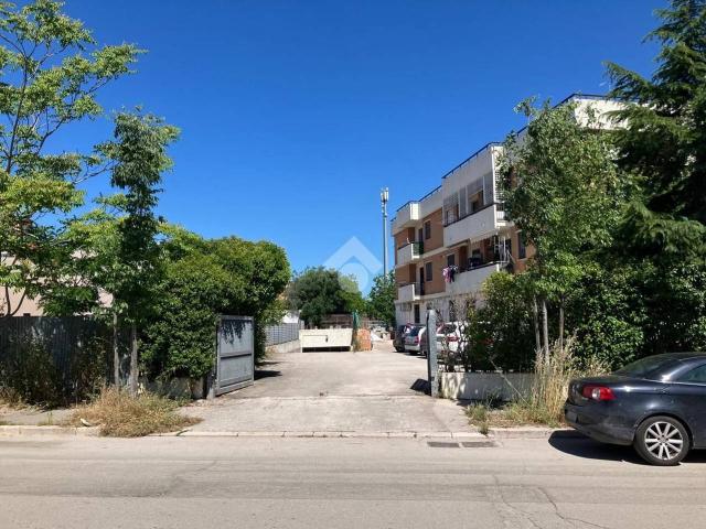 Capannone in vendita a Puglia, Foggia