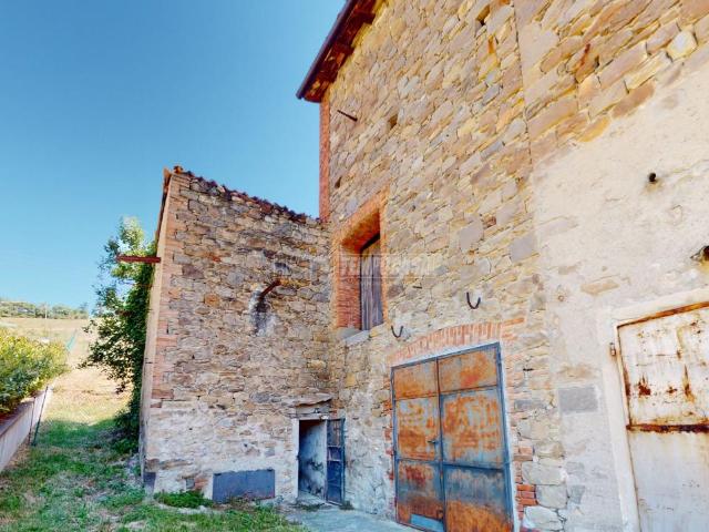 Capannone in vendita a Unione dell'Appennino Bolognese, Gaggio Montano