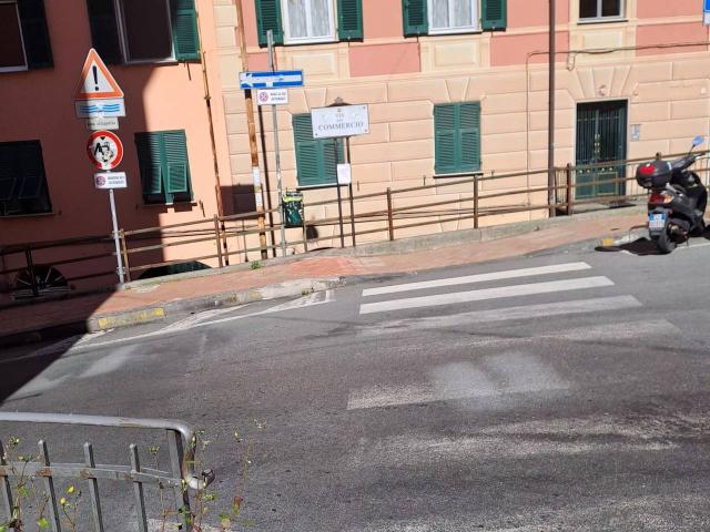 Capannone in vendita a Levante, Serra Riccò