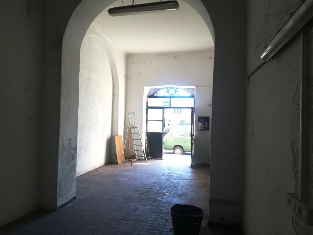 Capannone in vendita a Centro Ovest, Serra Riccò