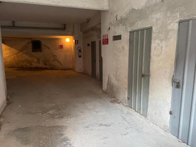 Capannone in vendita a Bassa Val Bisagno, Serra Riccò
