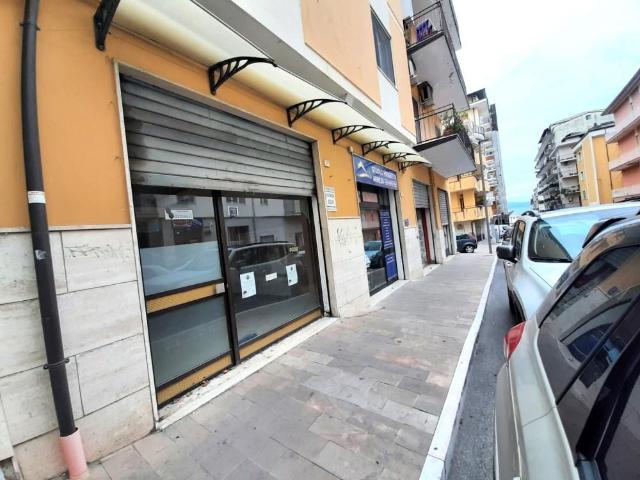 Capannone in vendita a Calabria, Catanzaro