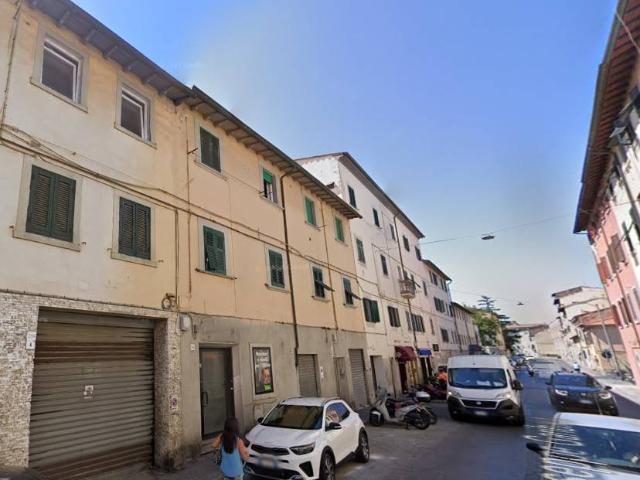 Capannone in vendita a Garibaldi, Livorno