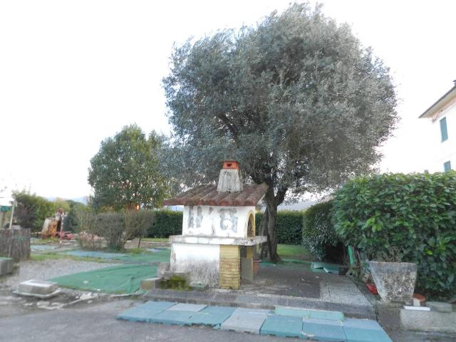 Capannone in vendita a Corte Dovichetti, Bagni Di Lucca Ponte