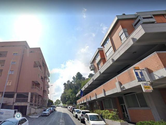 Capannone in vendita a Colleverde, Marche