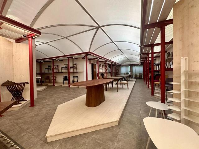 Capannone in vendita a Manzano, Friuli-Venezia Giulia