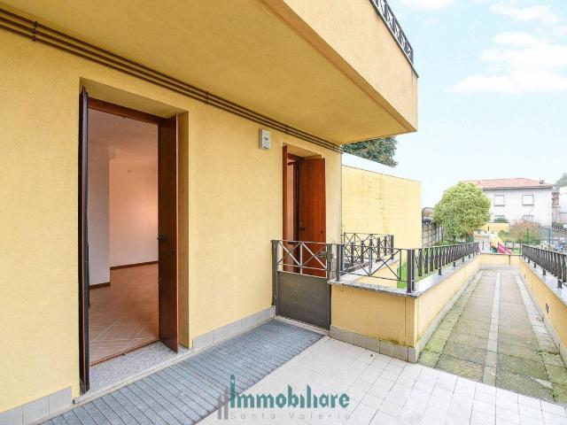 Capannone in vendita a Meda, Lombardia