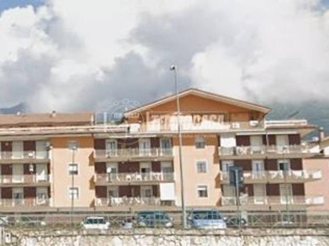 Capannone in vendita a Torelli, Mercogliano