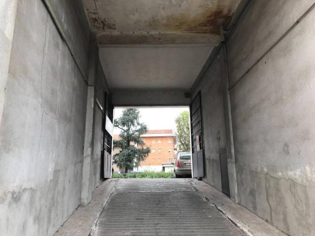 Capannone in vendita a Municipio 2, Milano