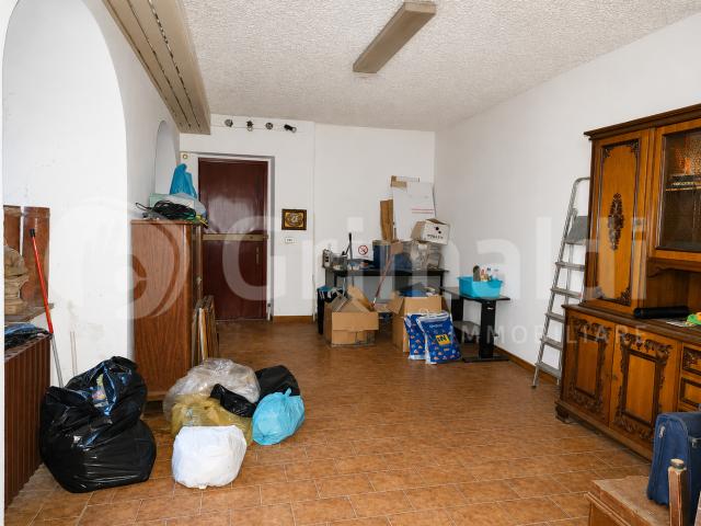 Capannone in vendita a Municipio 9, Milano