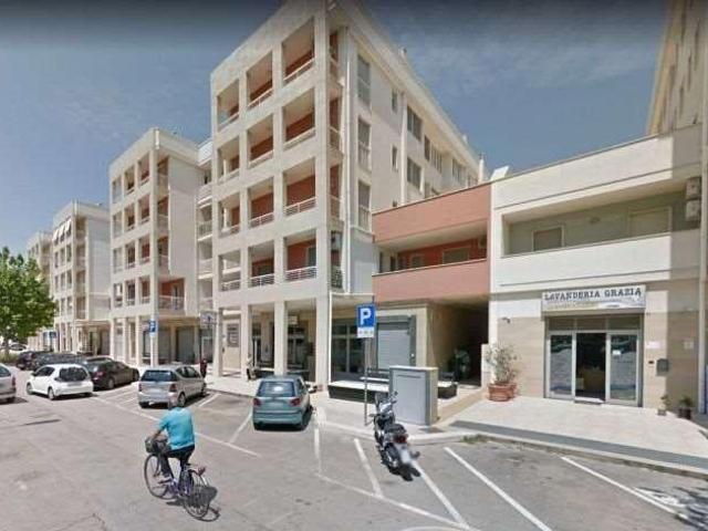 Capannone in vendita a Mola di Bari, Bari