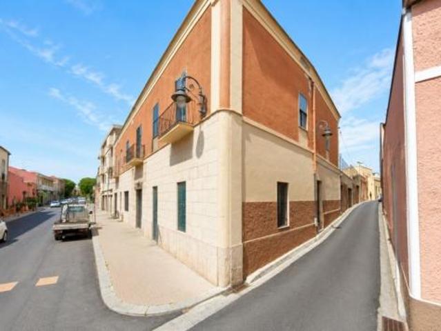 Capannone in vendita a Cagliari, Sardigna/Sardegna