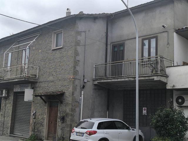 Capannone in vendita a Montefiascone, Lazio