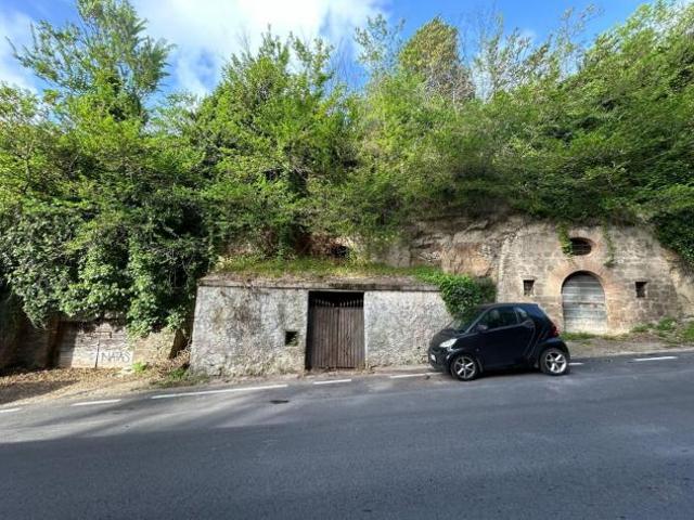 Capannone in vendita a Roma Capitale, Lazio