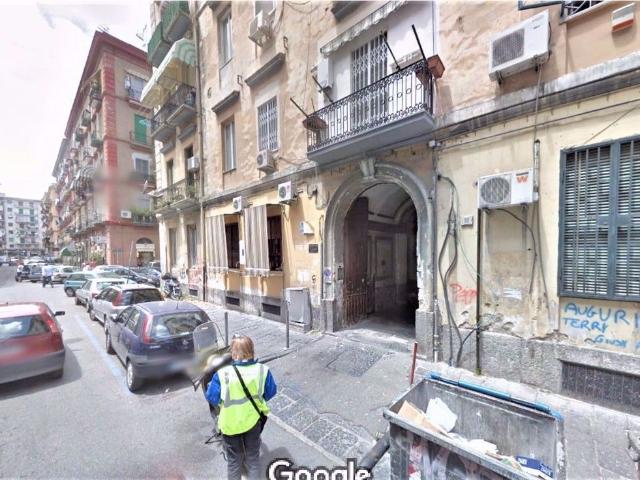 Capannone in vendita a Municipalità 4, Campania