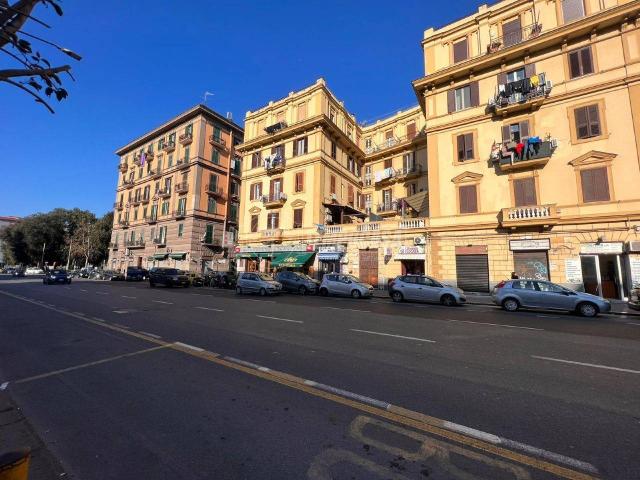 Capannone in vendita a Municipalità 10, Campania