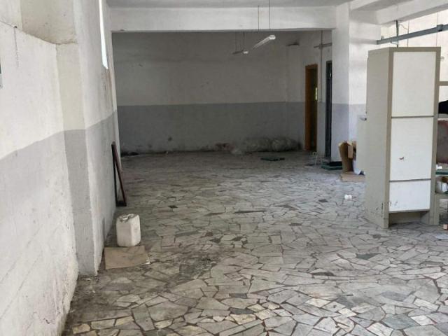 Capannone in vendita a Municipalità 7, Miano
