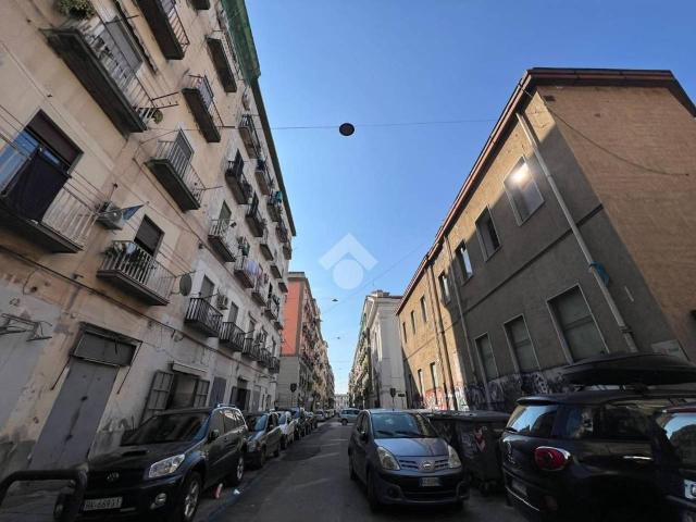 Capannone in vendita a Municipalità 4, Campania