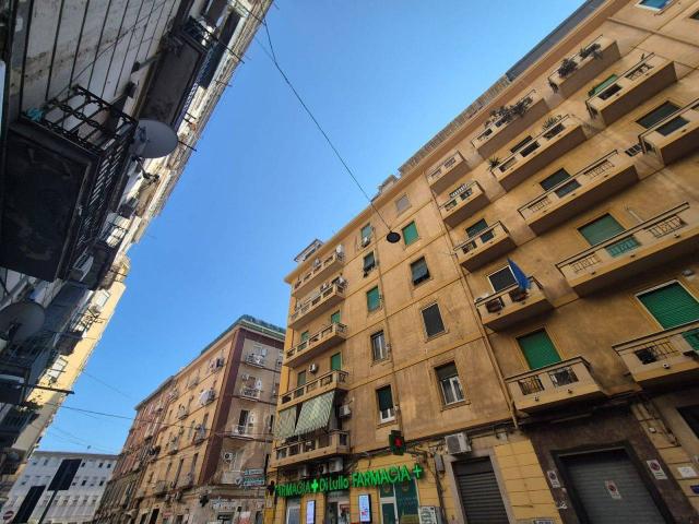 Capannone in vendita a Municipalità 4, Campania