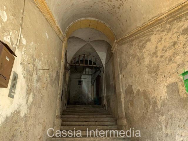 Capannone in vendita a Nepi, Lazio
