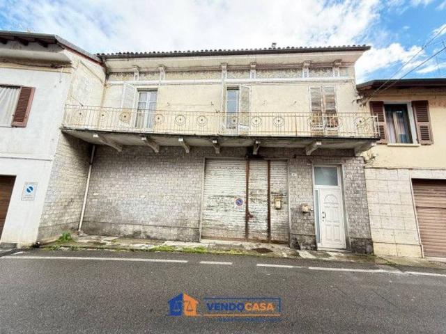 Capannone in vendita a Piemonte, Asti