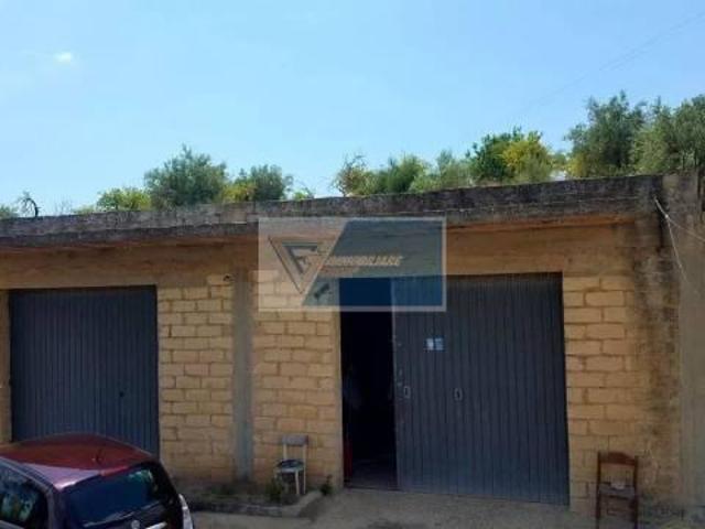 Capannone in vendita a Noto, Sicilia