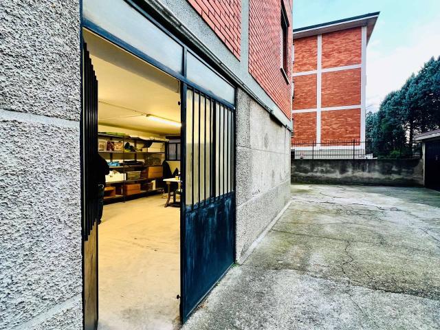 Capannone in vendita a Zona Omogenea Milano Nord, Paderno Dugnano