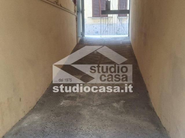Capannone in vendita a Città Giardino, Pavia