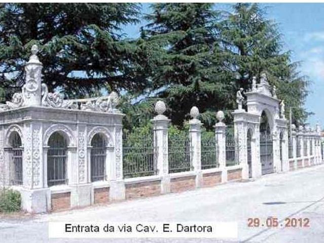 Capannone in vendita a Pederobba, Veneto