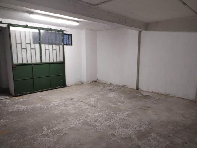 Capannone in vendita a Borgo Collestrada, Cenerente