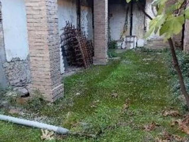 Capannone in vendita a Lecchi, Toscana