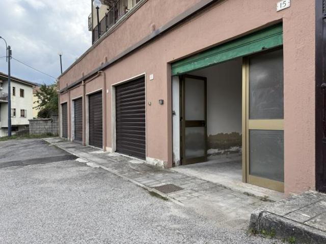 Capannone in vendita a Potenza, Basilicata
