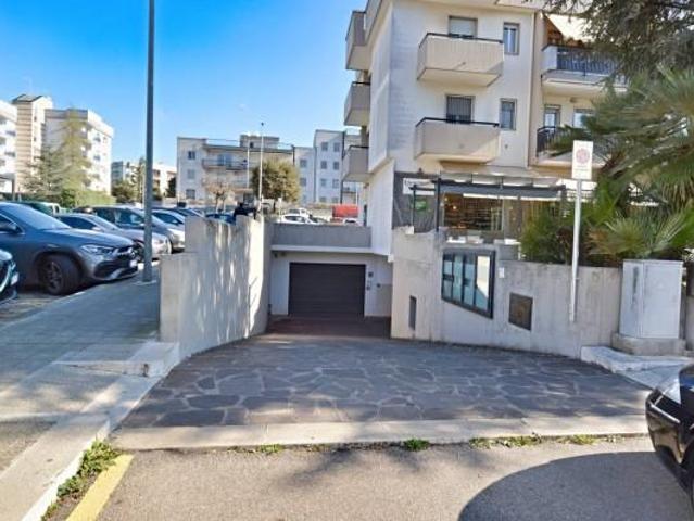 Capannone in vendita a Puglia, Bari