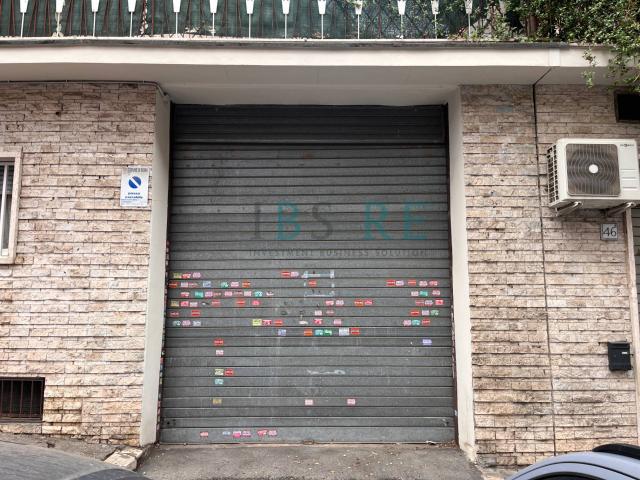 Capannone in vendita a Municipio Roma IV, Roma Capitale