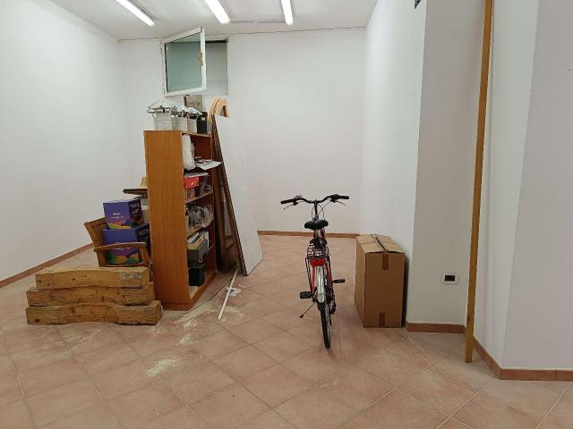 Capannone in vendita a Comunità della Vallagarina, Borgo Sacco