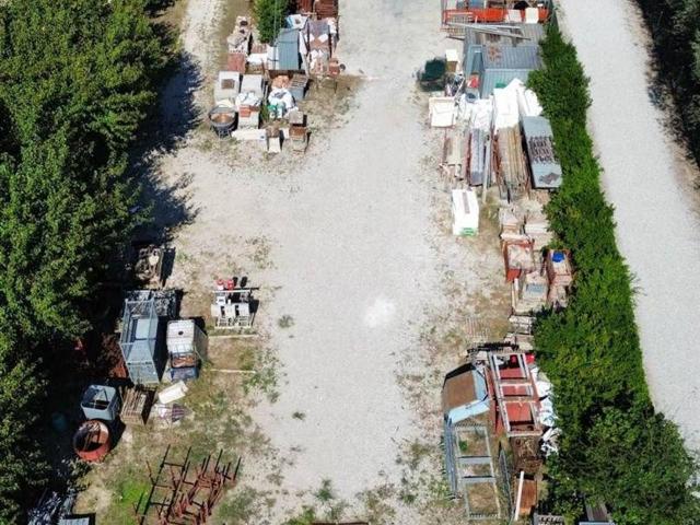 Capannone in vendita a Salzano, Venezia