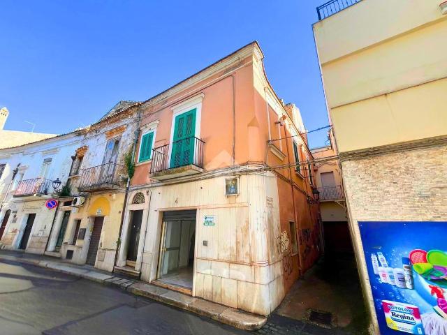 Capannone in vendita a Puglia, Foggia