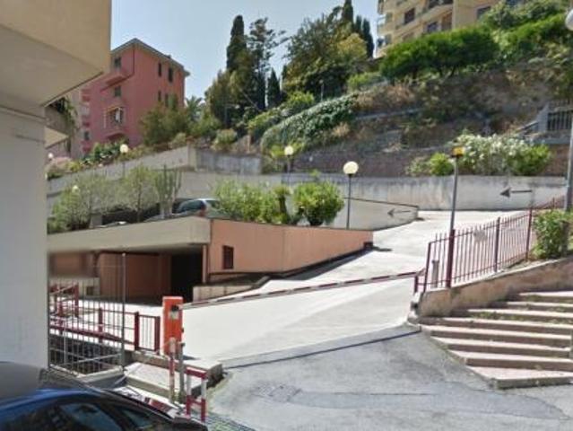 Capannone in vendita a San Remo, Liguria