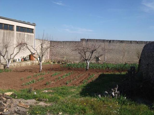 Capannone in vendita a Puglia, Bari