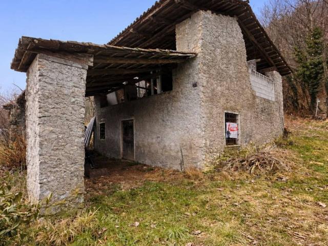 Capannone in vendita a Schio, Veneto