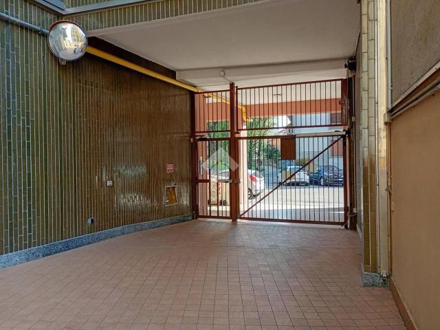 Capannone in vendita a Zona Omogenea Milano Nord, Sesto San Giovanni