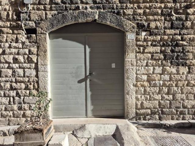 Capannone in vendita a Trani, Barletta-andria-trani