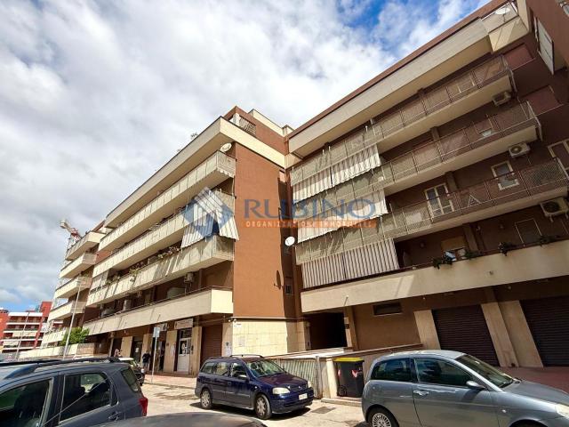 Capannone in vendita a Puglia, Barletta-andria-trani