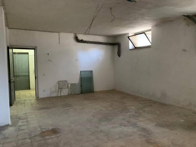 Capannone in vendita a Puglia, Bari