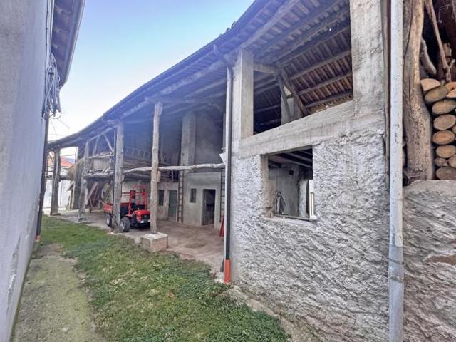 Capannone in vendita a Valdagno, Veneto