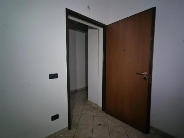 Capannone in vendita a Muggiò, Lombardia