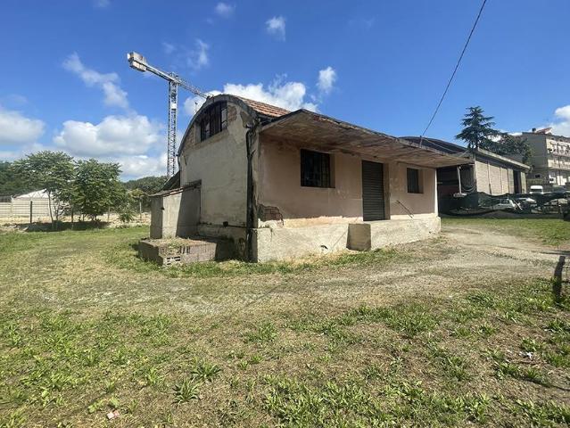 Capannone in vendita a Lecchi, Toscana