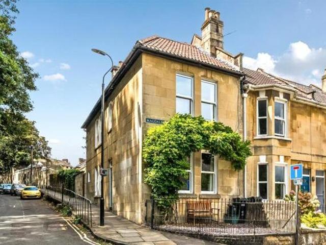 House for sale in Bath, West of England