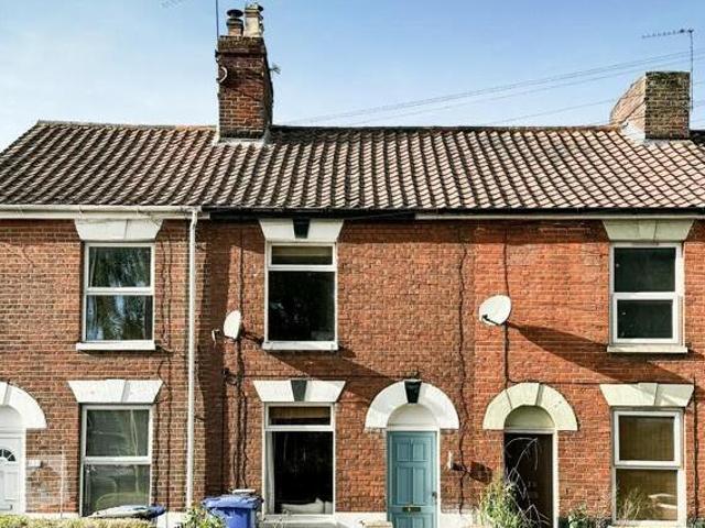 House for sale in New Catton, East Bank