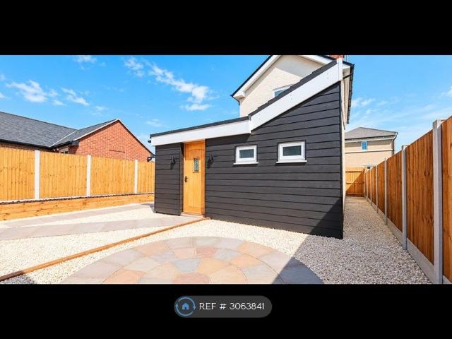 House for rent in Hythe, Colchester